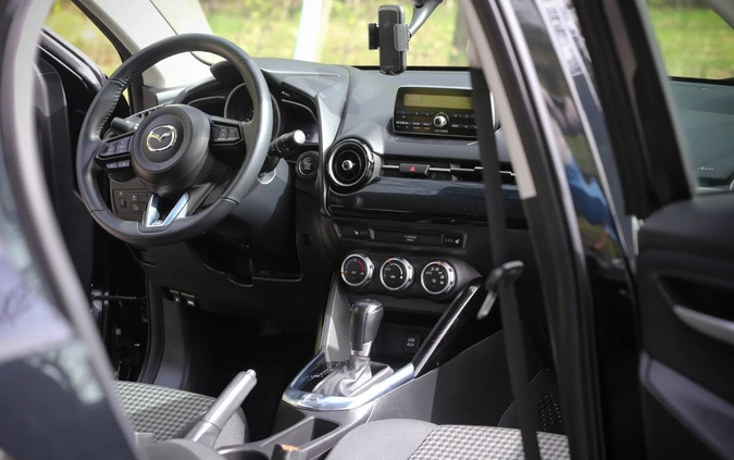 Mazda 2 cena 53500 przebieg: 96000, rok produkcji 2017 z Poznań małe 172